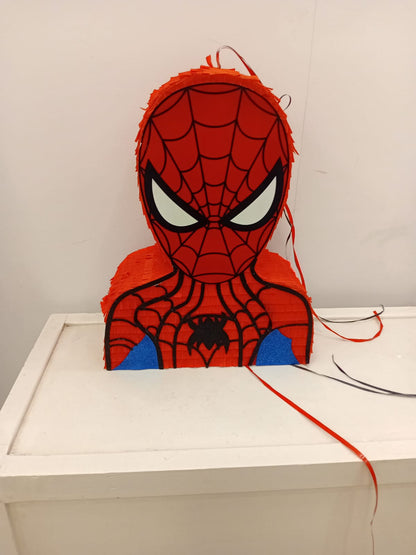 PIÑATA À THÈME